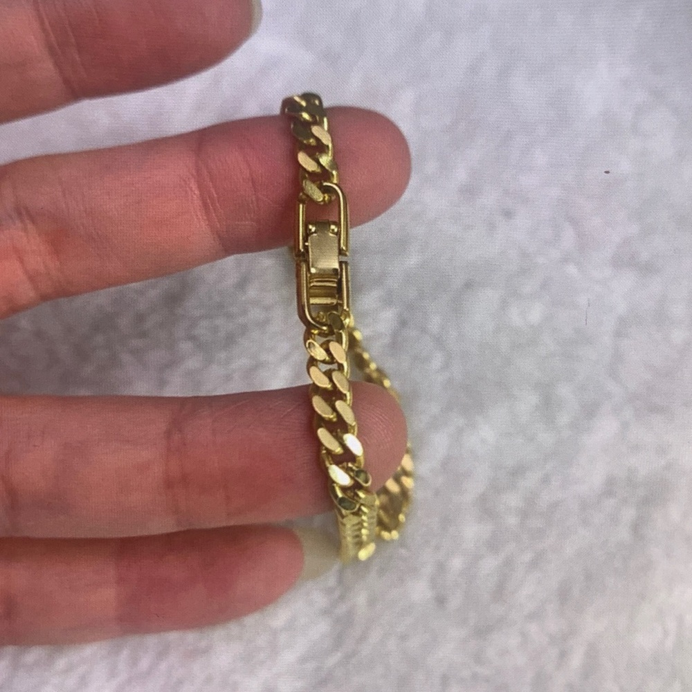 Gold Chain Bracelet - Picture 3 of 5